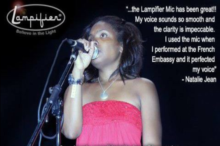 Image of Natalie Jean singing into her Lampifier Programmable Microphone Model 711